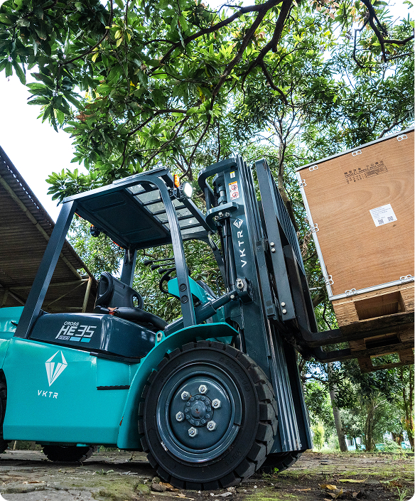 Business Diversification, VKTR Enters Electric Forklift Distribution